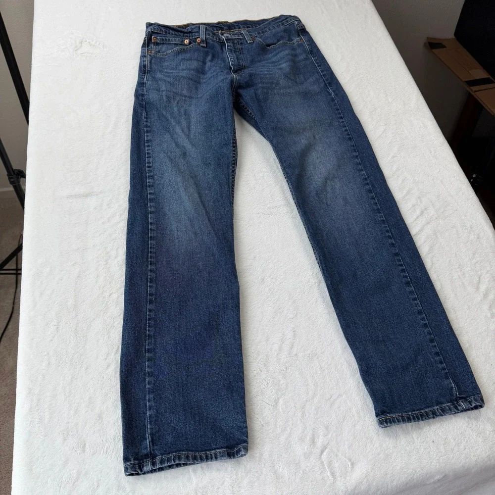 Levi's 505 Regular Fit Jeans Mens 32x32 Blue Good Medium Wash Straight Leg
